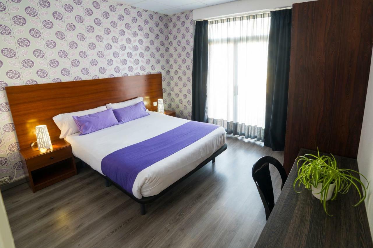 Apartaments Atzavara กาเลญา ภายนอก รูปภาพ